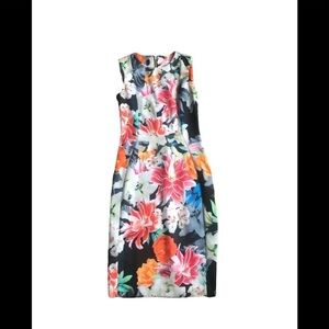 Calvin Klein Summer Sheath Dress Sz. 4 Bright Floral Fitted Exposed Back Zipper